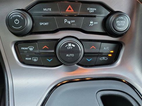 Used 2023 Dodge Challenger GT image 13