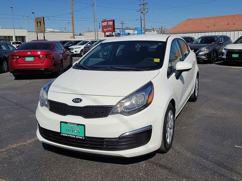 Used 2017 Kia Rio LX image 7