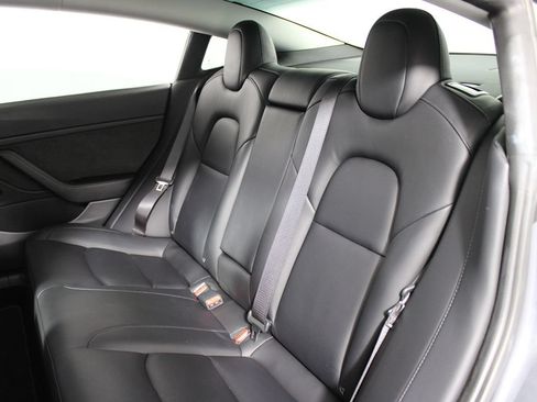 Used 2020 Tesla Model 3 Long Range AWD/4WD image 20