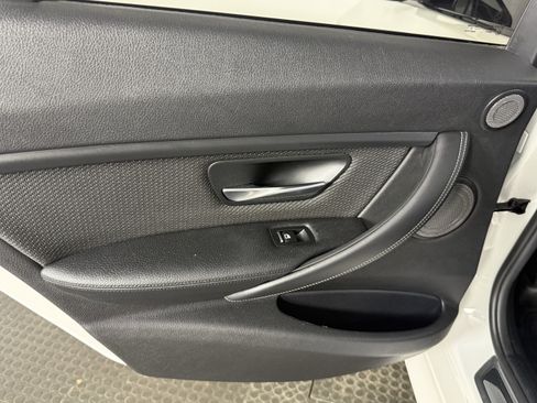 Used 2017 BMW M3 image 16