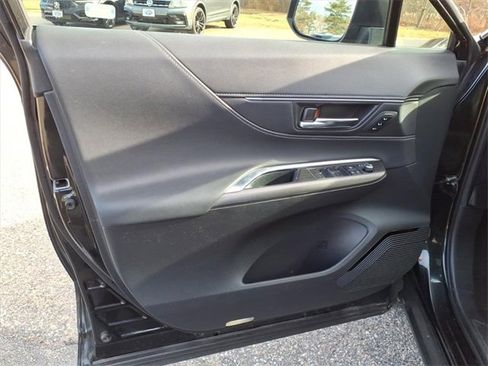 Used 2022 Toyota Venza Limited w/ Advanced Technology Package image 13