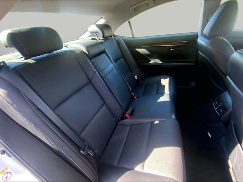 Used 2016 Lexus ES 350 FWD image 20