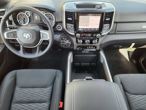 New 2026 RAM 1500 Big Horn AWD/4WD image 10