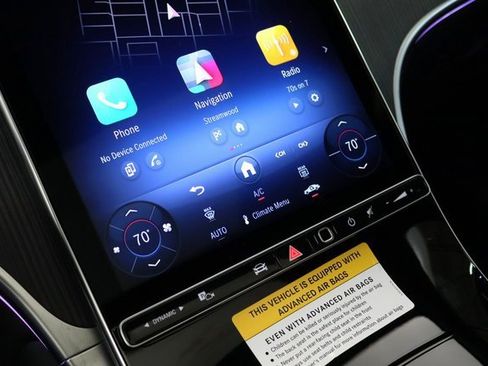 Certified 2025 Mercedes-Benz GLC 300 4MATIC image 27