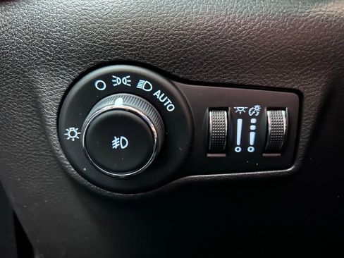 Used 2022 Jeep Compass Trailhawk w/ Trailhawk Elite Group AWD/4WD image 8