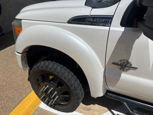 Used 2016 Ford F450 Platinum AWD/4WD image 3