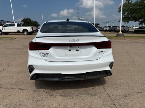 Used 2024 Kia Forte GT-Line w/ GT-Line Premium Package FWD image 6