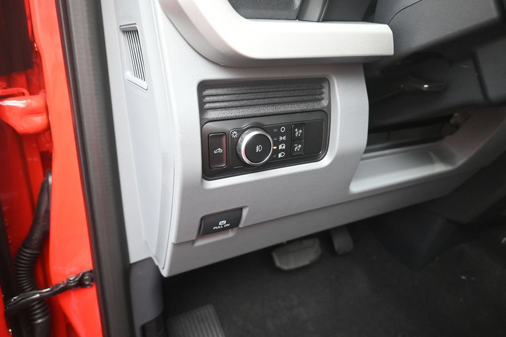 New 2027 Ford F250 XL w/ Tremor Off-Road Package AWD/4WD image 13