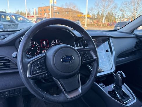 Used 2023 Subaru Outback Premium image 7