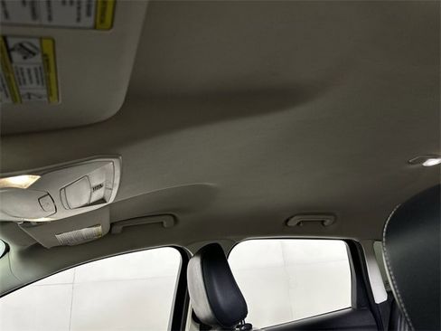 Used 2018 Ford Escape SEL image 19