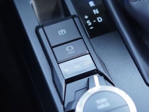 Certified 2025 Toyota 4Runner SR5 image 33