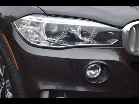 Used 2017 BMW X5 xDrive40e image 45
