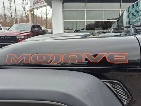 Used 2022 Jeep Gladiator Mojave w/ Cold Weather Group image 12