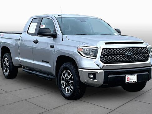 Certified 2018 Toyota Tundra SR5 w/ TRD Off Road Package AWD/4WD image 2
