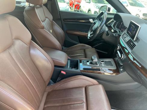 Used 2019 Audi Q5 2.0T Premium Plus image 8