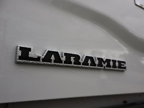 Used 2025 RAM 3500 Laramie image 34
