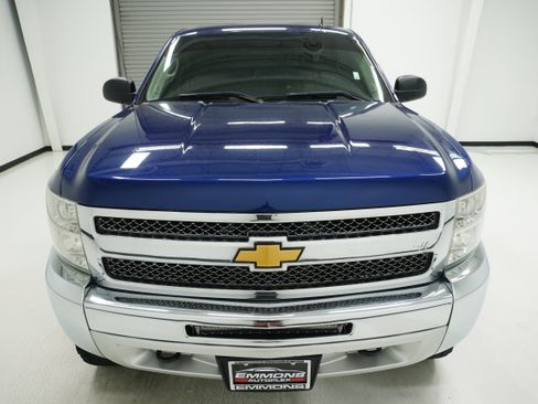 Used 2013 Chevrolet Silverado 1500 LT w/ All-Star Edition AWD/4WD image 2