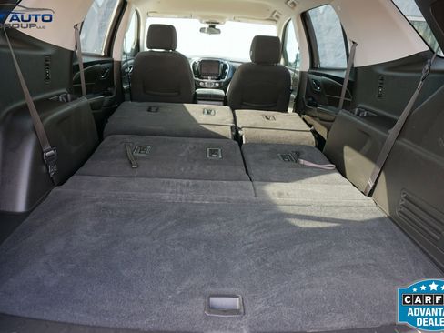 Used 2018 Chevrolet Traverse LT w/ LPO, Floor Liner Package AWD/4WD image 20