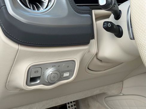 Certified 2025 Mercedes-Benz G 550 image 18