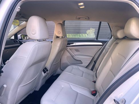 Used 2015 Volkswagen Golf S FWD image 19