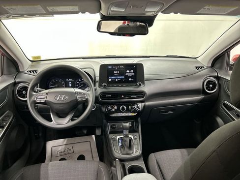 Used 2023 Hyundai Kona SEL AWD/4WD image 18