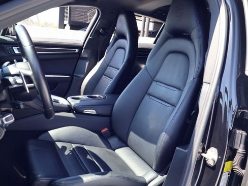 Certified 2023 Porsche Panamera 4 AWD/4WD image 5