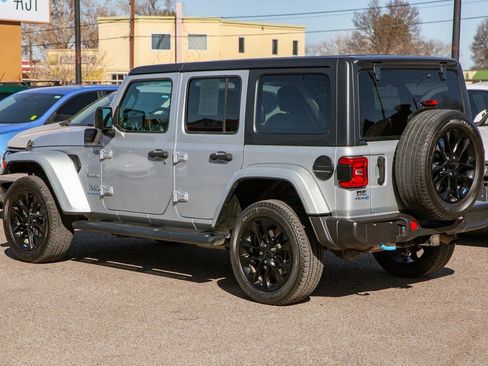 Used 2023 Jeep Wrangler Unlimited Sahara image 7