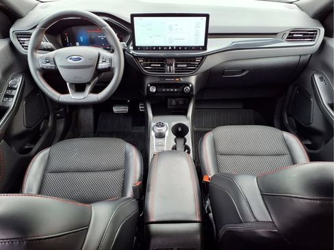 Used 2024 Ford Escape ST-Line w/ Tech Pack #1 AWD/4WD image 12