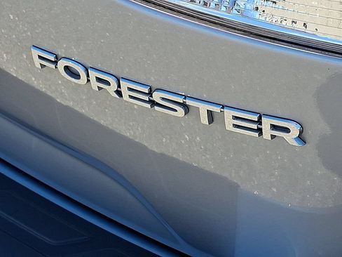 Used 2023 Subaru Forester Limited AWD/4WD image 36