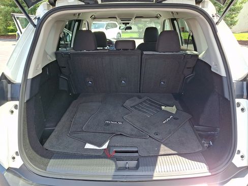 Certified 2023 Nissan Rogue SV AWD/4WD image 28