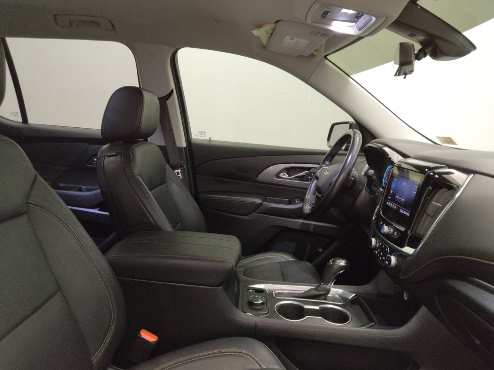 Used 2020 Chevrolet Traverse LT w/ LT Premium Package AWD/4WD image 21