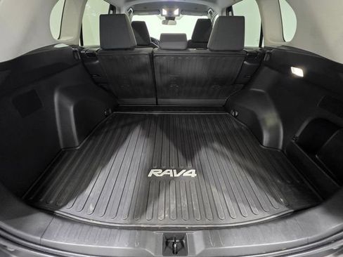 Used 2023 Toyota RAV4 LE FWD image 21