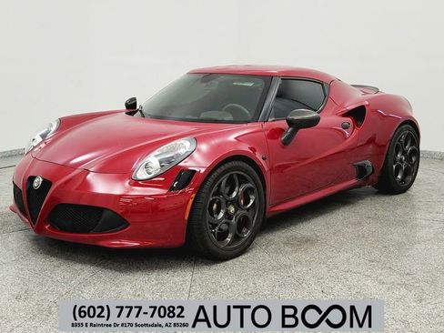 Used 2015 Alfa Romeo 4C Launch Edition w/ Convenience Group RWD image 1