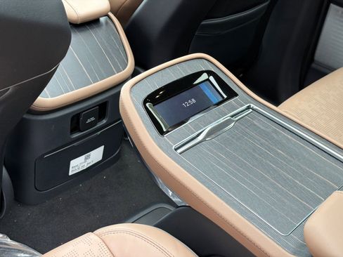 New 2026 Lincoln Navigator L Black Label AWD/4WD image 20