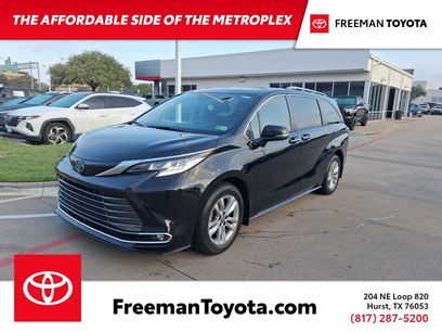 Used 2022 Toyota Sienna Limited