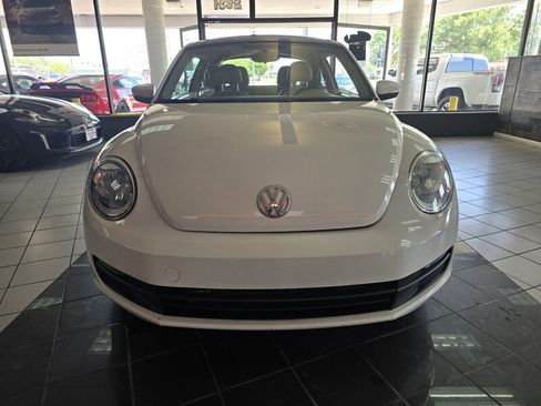 Used 2013 Volkswagen Beetle 2.5 FWD image 2