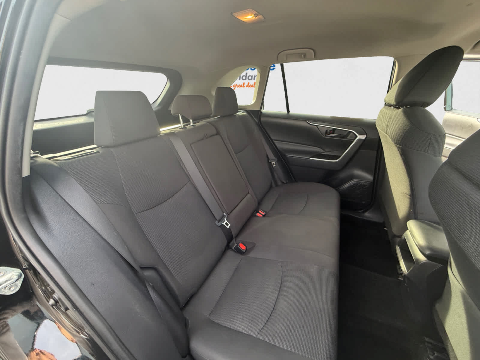 Used 2021 Toyota RAV4 LE w/ Carpet Mat Package (TMS) AWD/4WD image 22