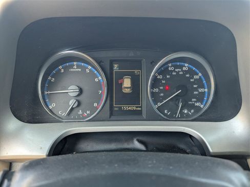 Used 2017 Toyota RAV4 Limited image 25