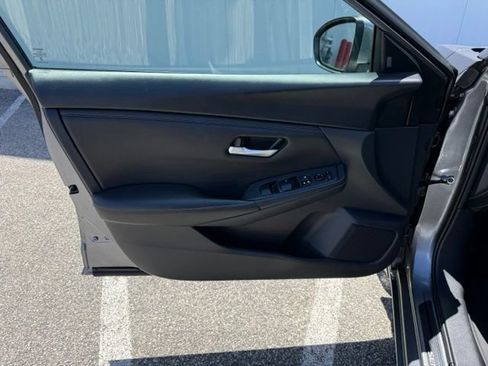 Certified 2024 Nissan Sentra SV FWD image 16