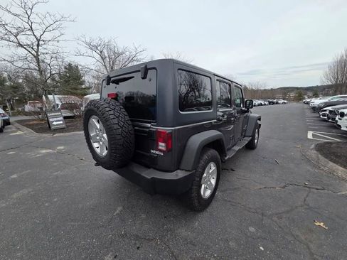 Used 2017 Jeep Wrangler Unlimited Sport w/ Quick Order Package 24S AWD/4WD image 7