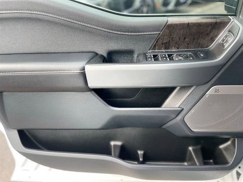 Used 2024 Ford F250 Lariat w/ Chrome Package AWD/4WD image 13