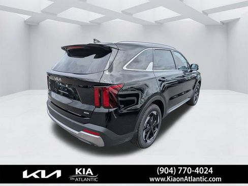 New 2026 Kia Sorento EX FWD image 3
