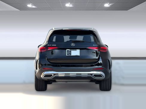 Certified 2026 Mercedes-Benz GLC 300 4MATIC image 10