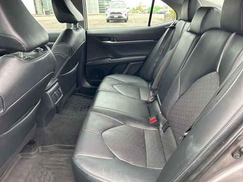 Used 2024 Toyota Camry XSE FWD image 13