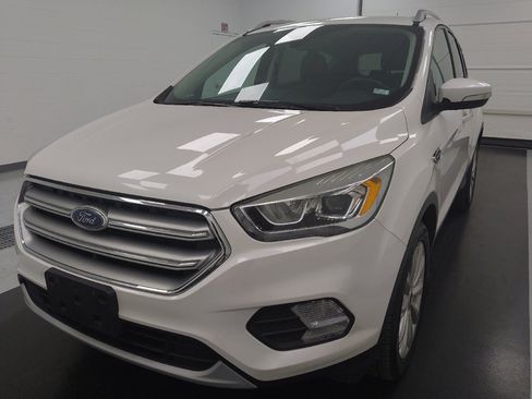 Used 2017 Ford Escape Titanium AWD/4WD image 15