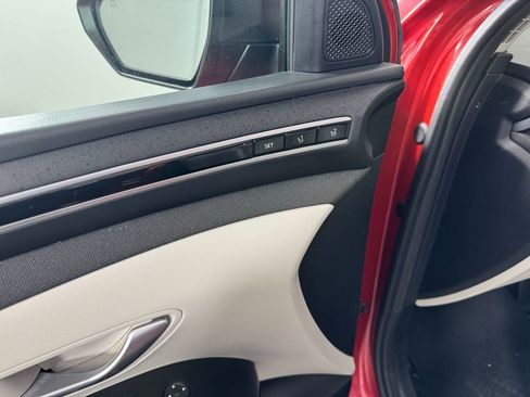 Used 2023 Hyundai Tucson Limited image 9