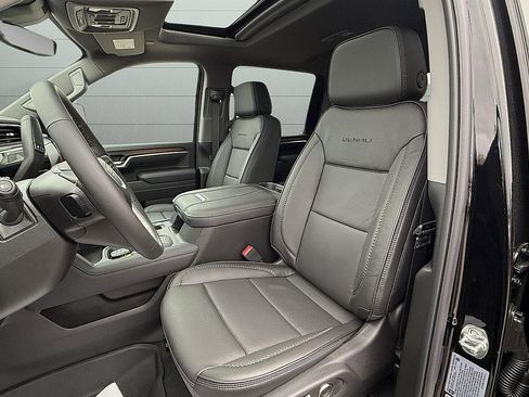 New 2026 GMC Sierra 3500 Denali w/ Denali Reserve Package AWD/4WD image 15