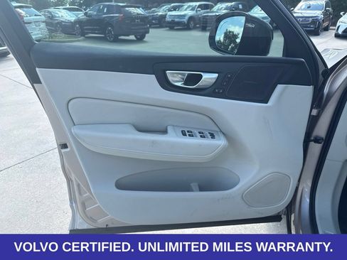 Certified 2024 Volvo XC60 T8 Ultimate w/ Protection Package Premier AWD/4WD image 22