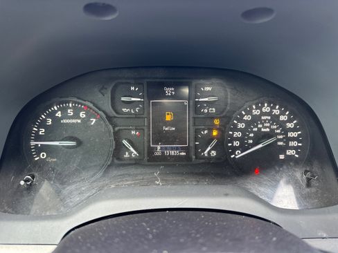 Used 2018 Toyota Tundra SR5 image 17