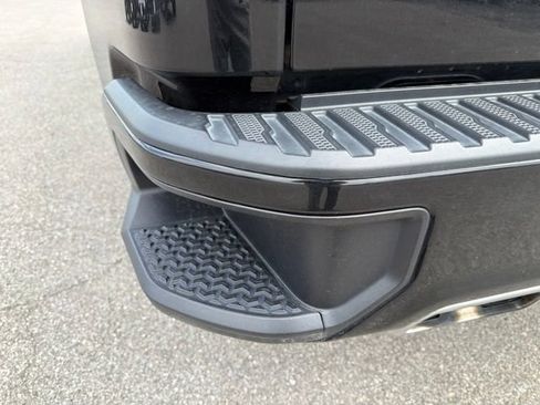 Used 2021 Chevrolet Silverado 1500 LT Trail Boss w/ LPO, Dark Essentials Package AWD/4WD image 28